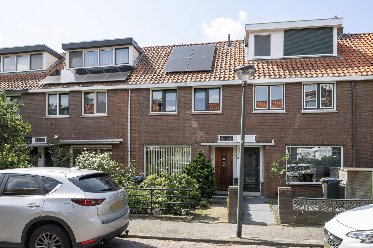 Te koop: Foto Woonhuis aan de Oranjelaan 30 in Vlaardingen