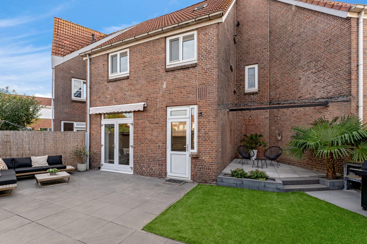 Te koop: Foto Woonhuis aan de Catsstraat 15 in Vlaardingen