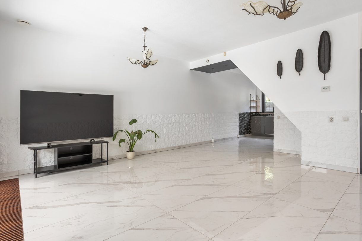 Te koop: Foto Woonhuis aan de Leendert Valstarstraat 5 in Vlaardingen