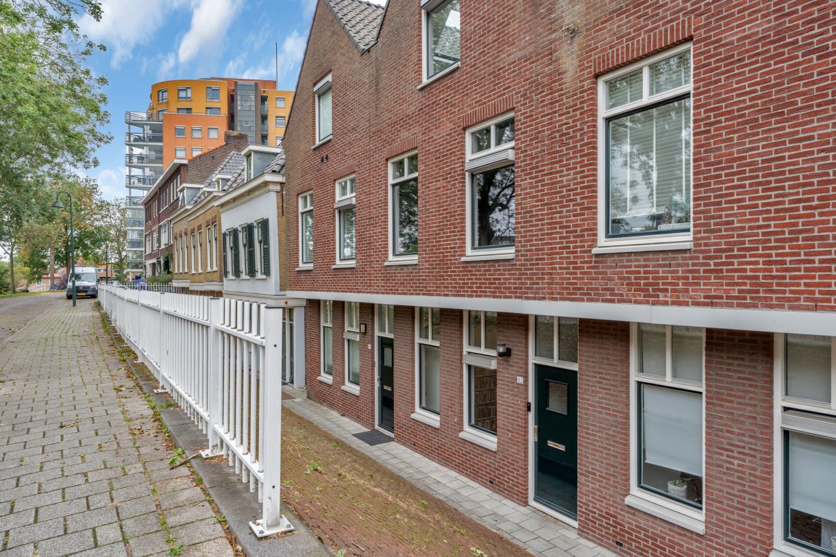 Te koop: Foto Woonhuis aan de Maassluissedijk 82 in Vlaardingen