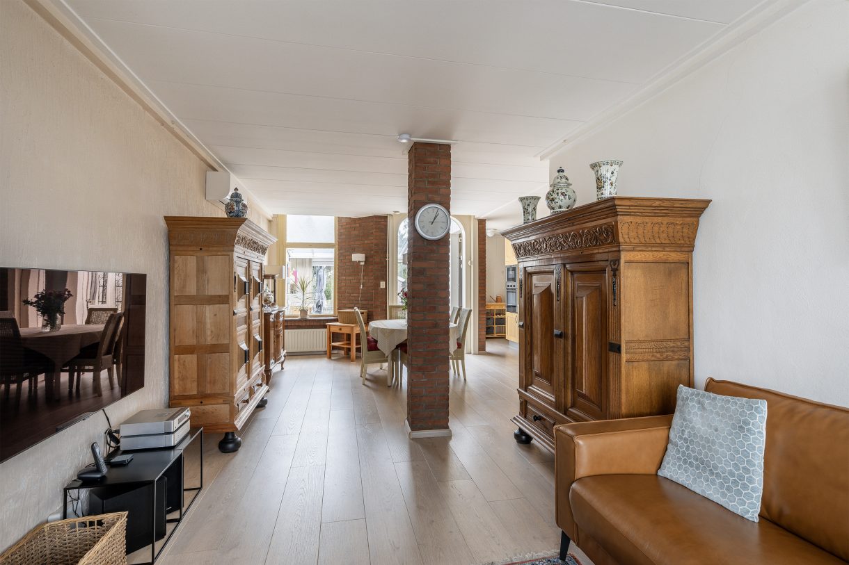 Te koop: Foto Woonhuis aan de Broekweg 10 in Vlaardingen