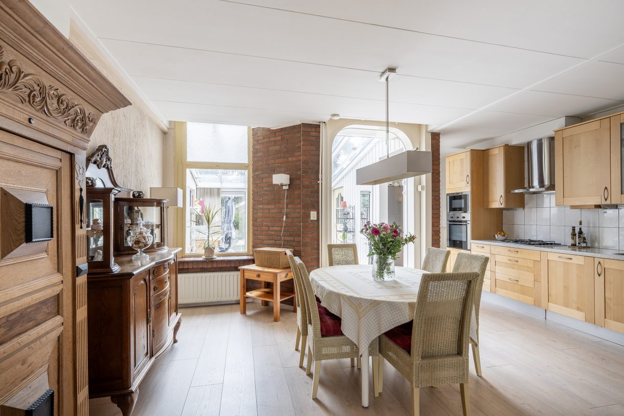 Te koop: Foto Woonhuis aan de Broekweg 10 in Vlaardingen