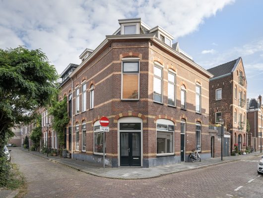 Hoofdfoto van Vlaardingen Oosterstraat 89