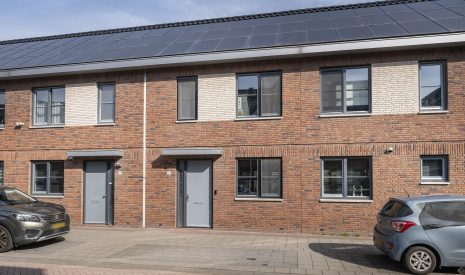 Hoofdfoto van Vlaardingen Schipluidersluis 13