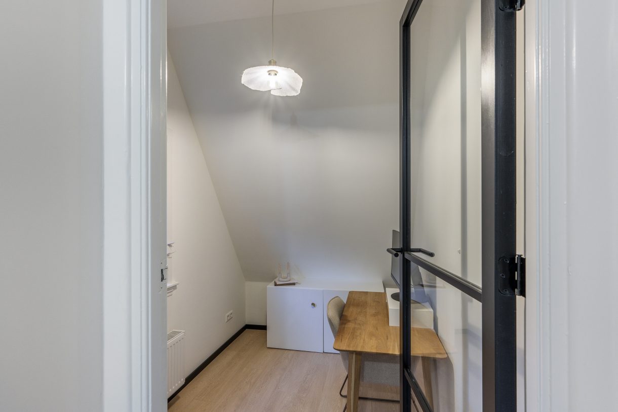 Te koop: Foto Woonhuis aan de van Linden van den Heuvellsingel 17 in Vlaardingen