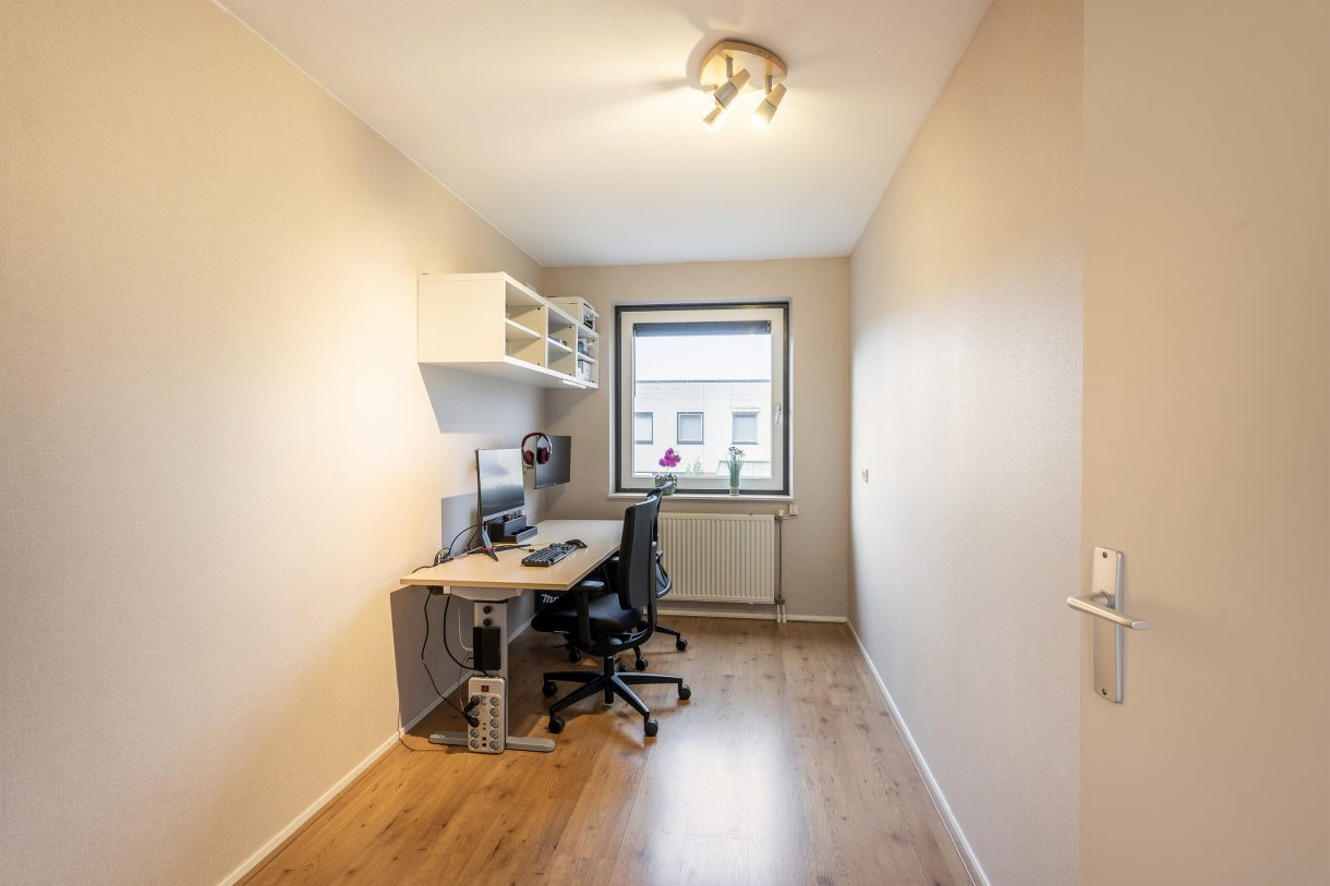 Te koop: Foto Woonhuis aan de Rode Kruislaan 17 in Vlaardingen