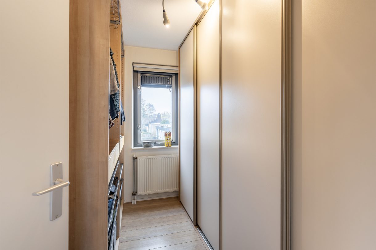 Te koop: Foto Woonhuis aan de Rode Kruislaan 17 in Vlaardingen