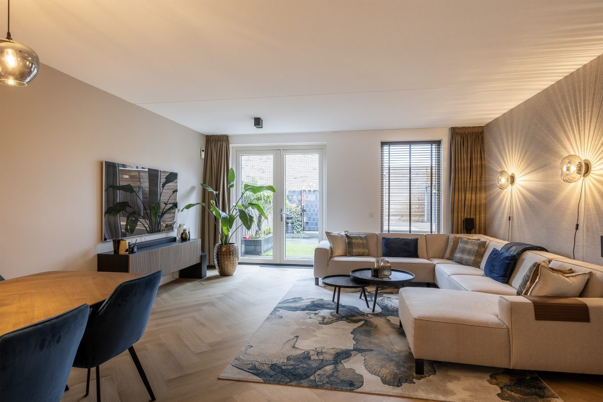 Te koop: Foto Woonhuis aan de M C M de Grootstraat 13 in Schiedam