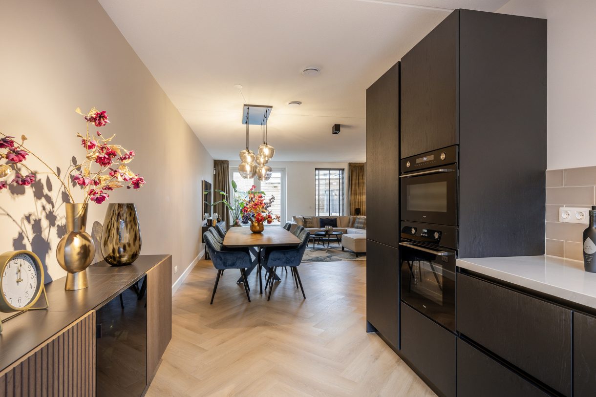 Te koop: Foto Woonhuis aan de M C M de Grootstraat 13 in Schiedam