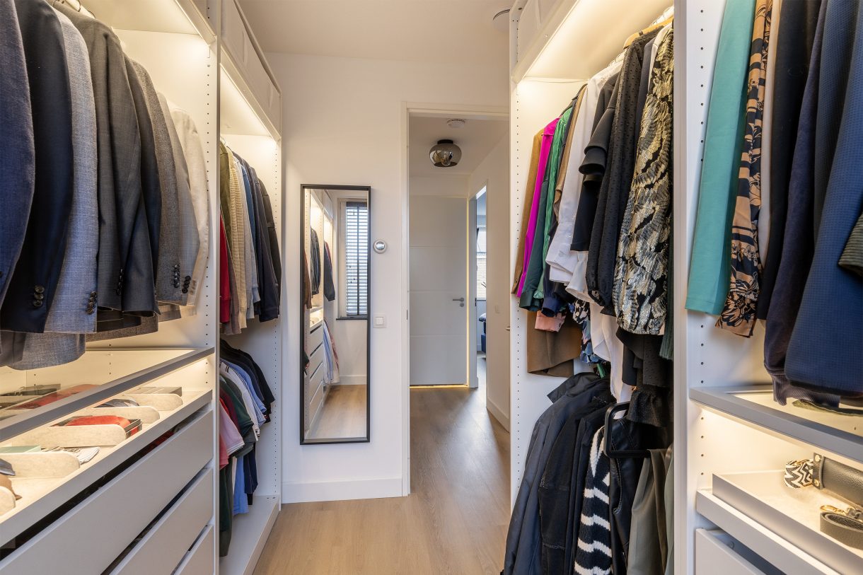 Te koop: Foto Woonhuis aan de M C M de Grootstraat 13 in Schiedam