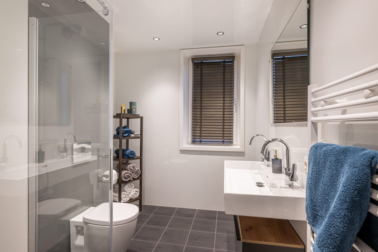 Te koop: Foto Woonhuis aan de M C M de Grootstraat 13 in Schiedam