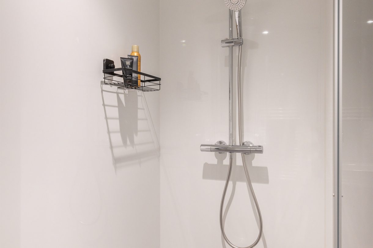 Te koop: Foto Woonhuis aan de M C M de Grootstraat 13 in Schiedam