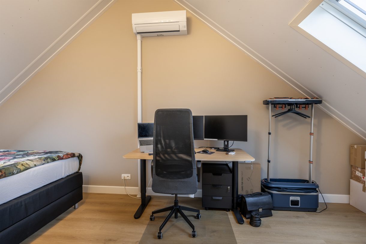 Te koop: Foto Woonhuis aan de M C M de Grootstraat 13 in Schiedam